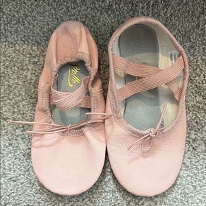 Stella Pink Kids Ballet Leather Slippers size 1